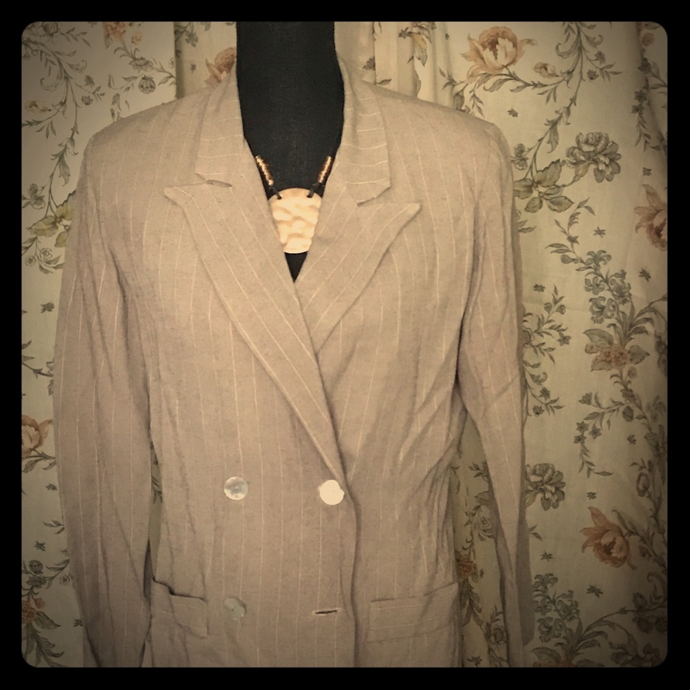 2pc pinstriped suit